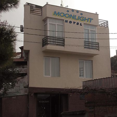 Moon Light Hotel Tbilissi Extérieur photo